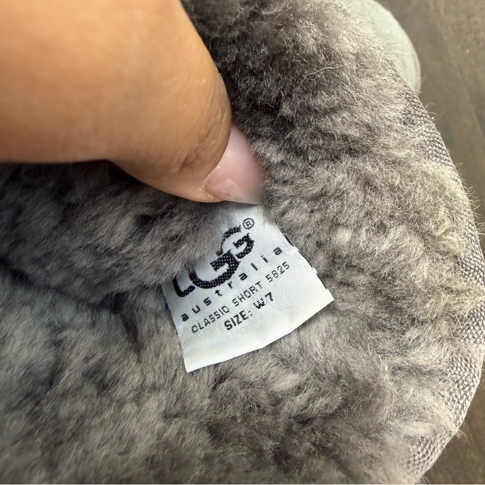 🤍 UGG Australia Classic‎ Short II Boots – Grey Sheepskin - Picture 6 of 16